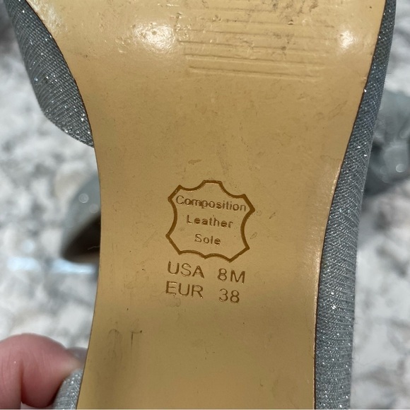 Touch of Nina heels silver metallic open toe knotted bow elegant formal size 8 - Picture 10 of 11